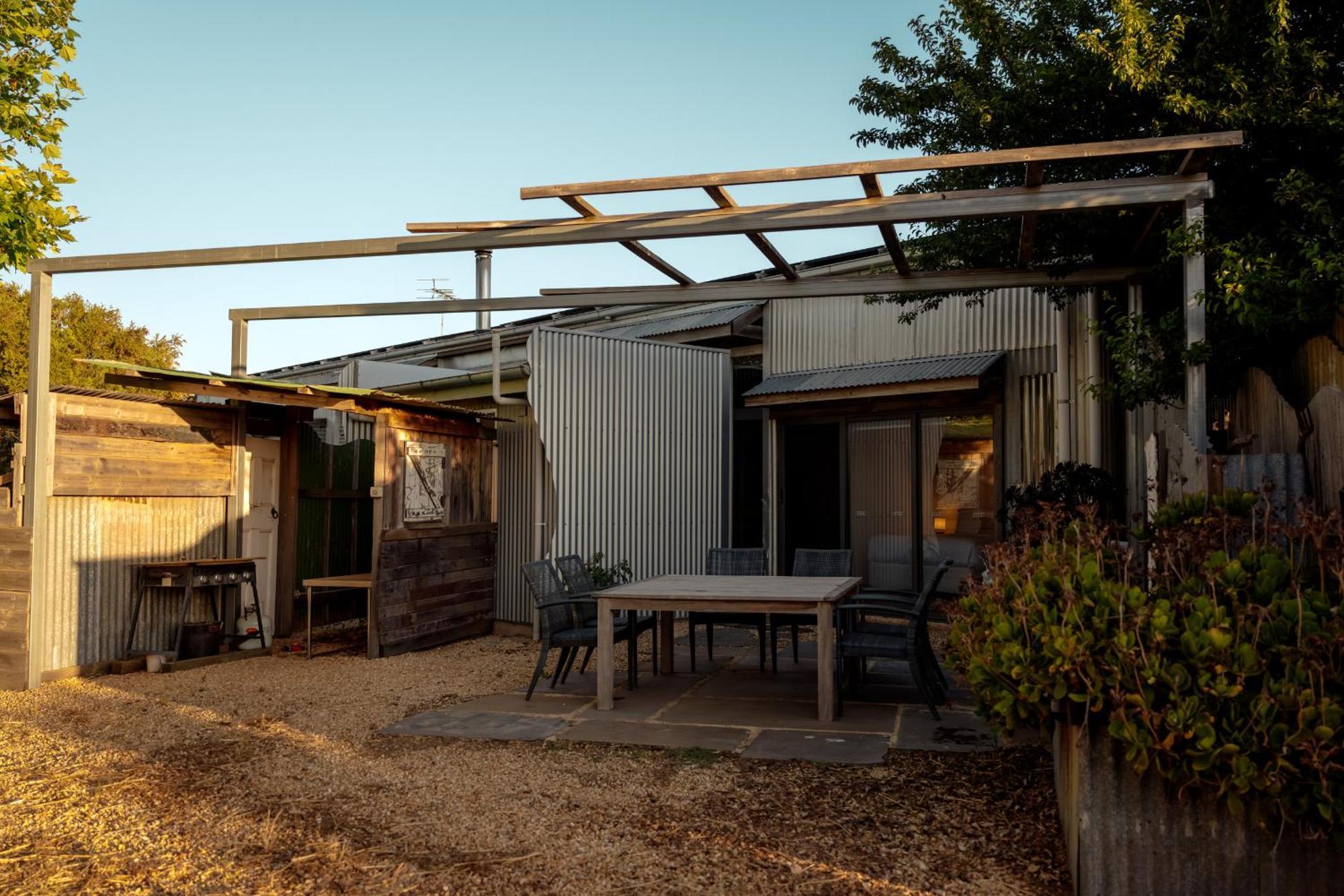 Bed In A Shed Vineyard Stay Watervale Exterior foto